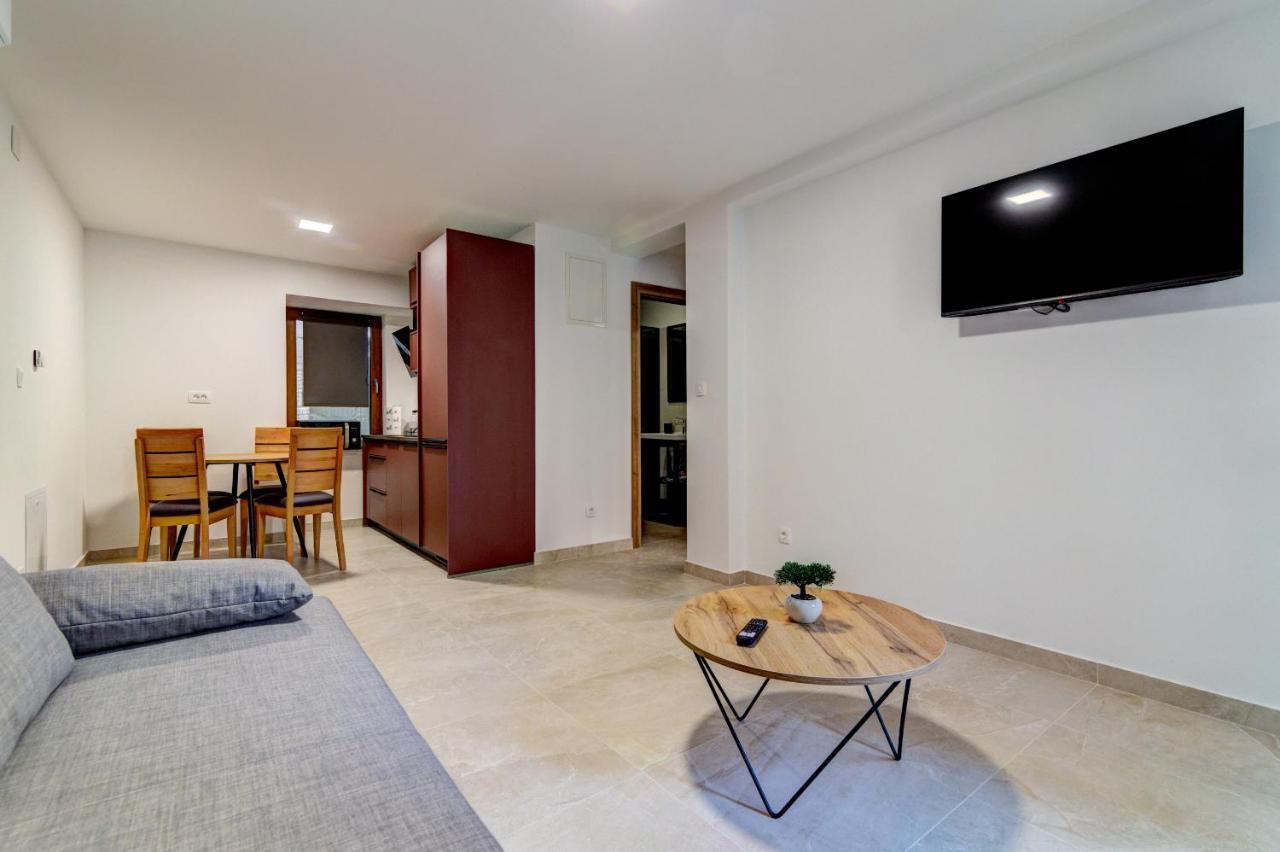 Rote Zora Apartment Senj  Exterior photo