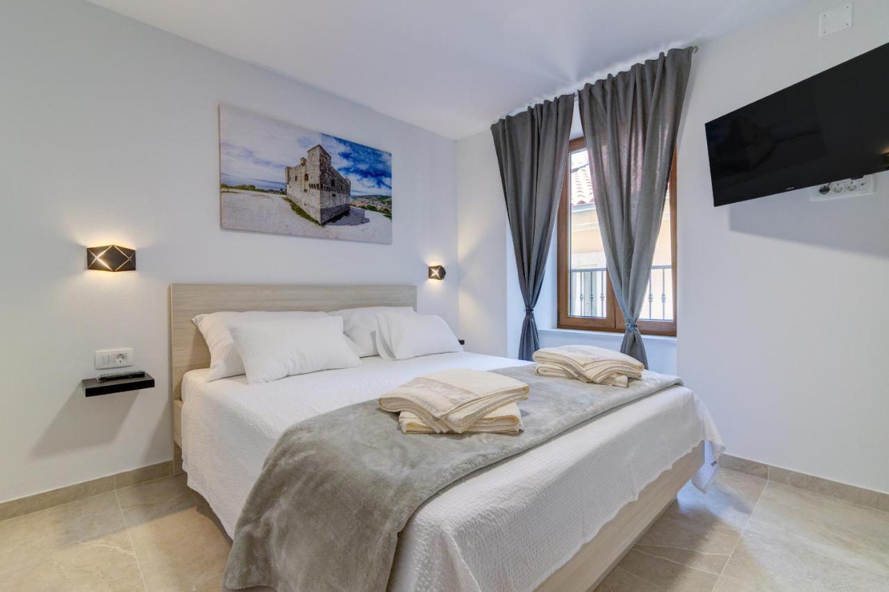 Rote Zora Apartment Senj  Exterior photo