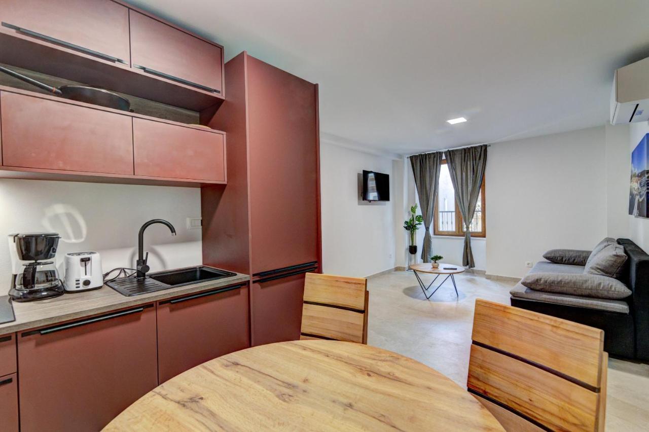 Rote Zora Apartment Senj  Exterior photo